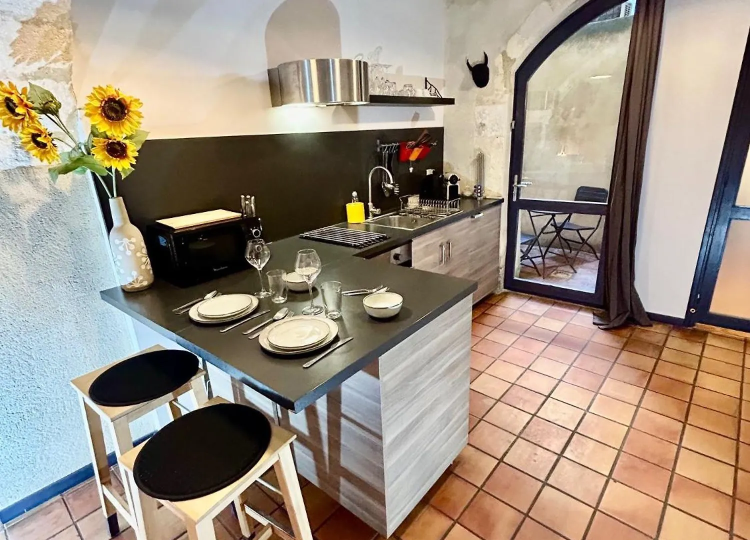 Studio Vernon Arles 0*,  France