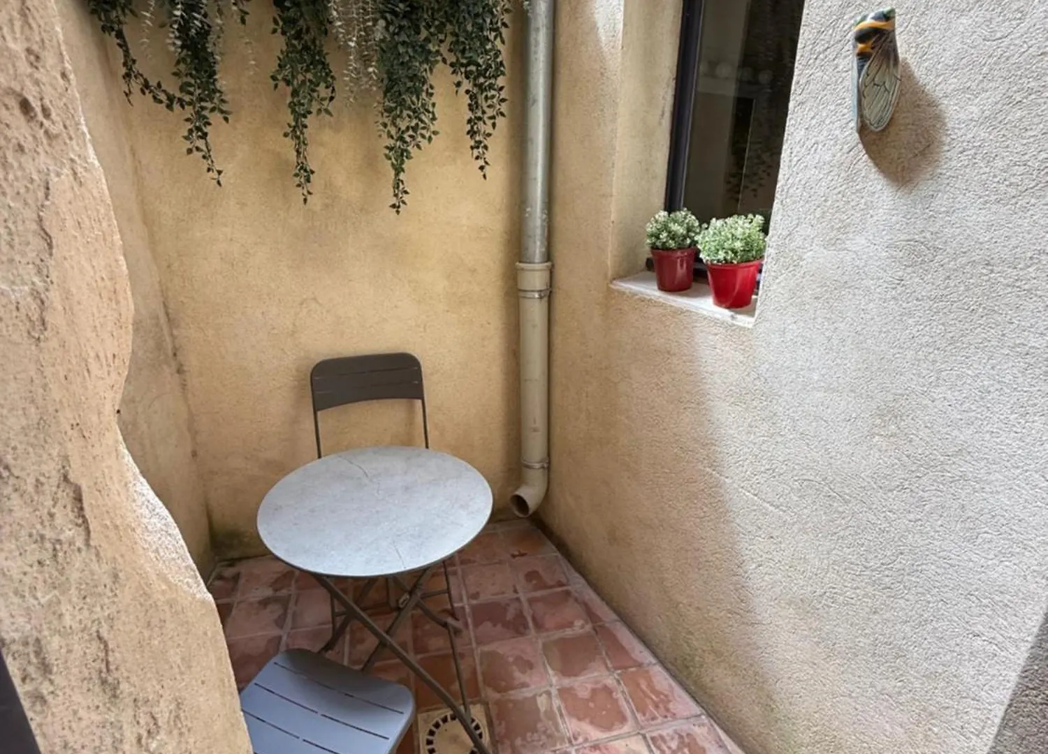Studio Vernon Arles 0*,  France