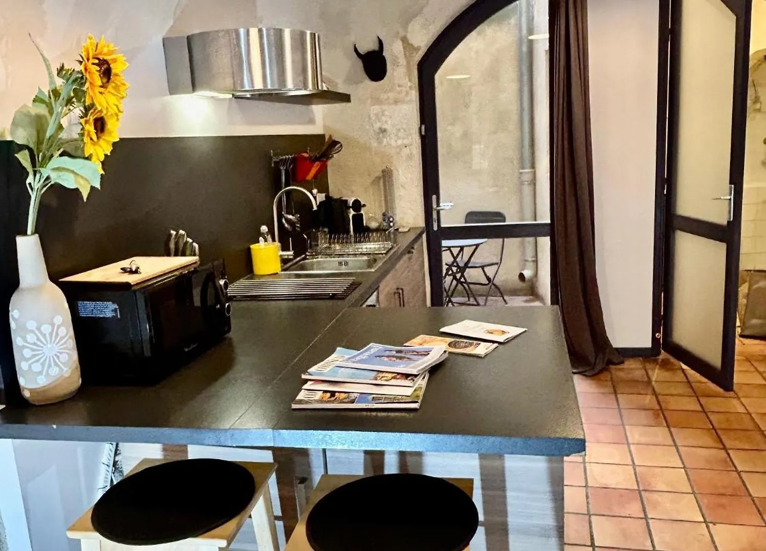 Studio Vernon Arles Francja